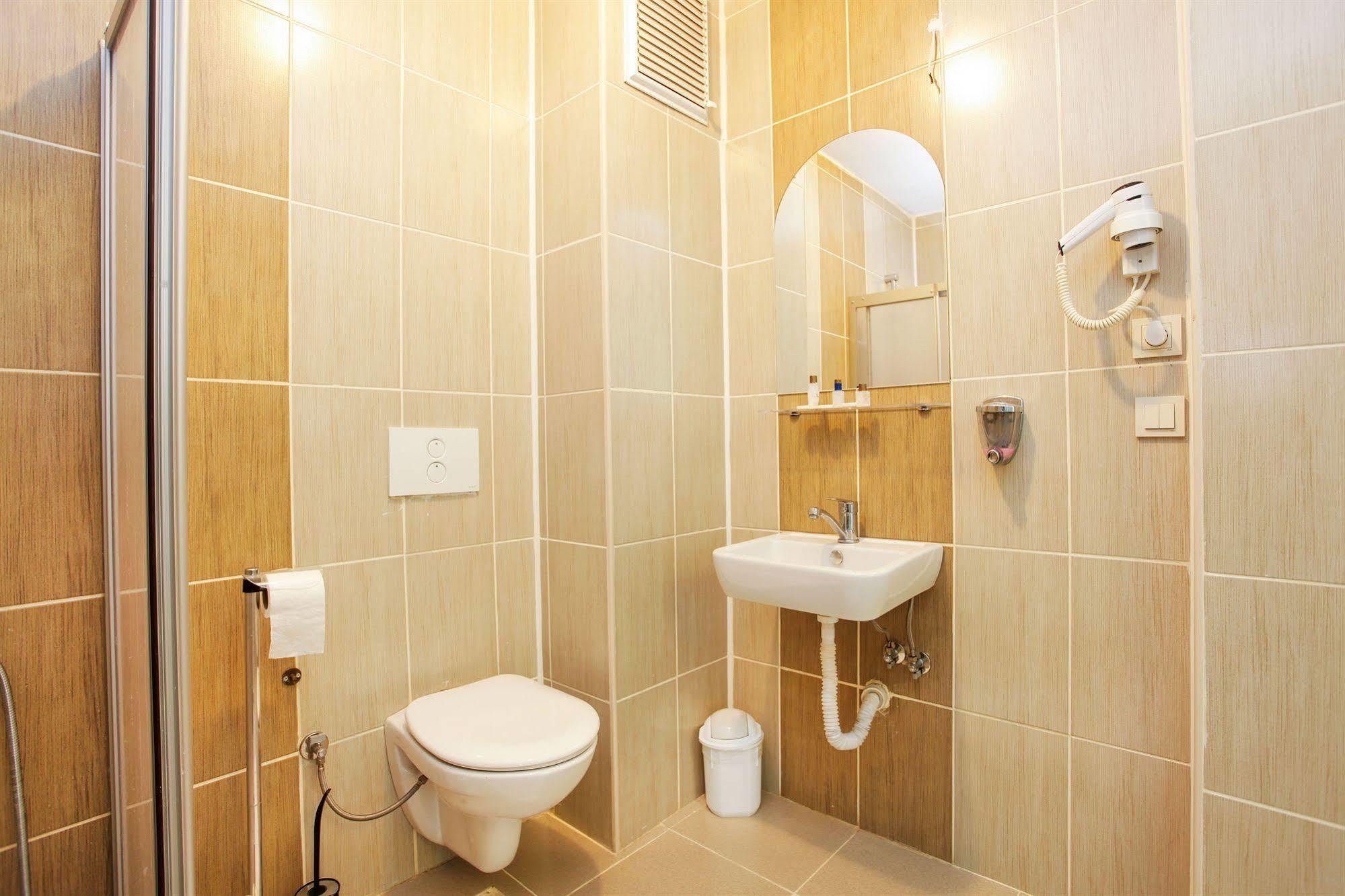 Casa Mia Hotel Истанбул Екстериор снимка
