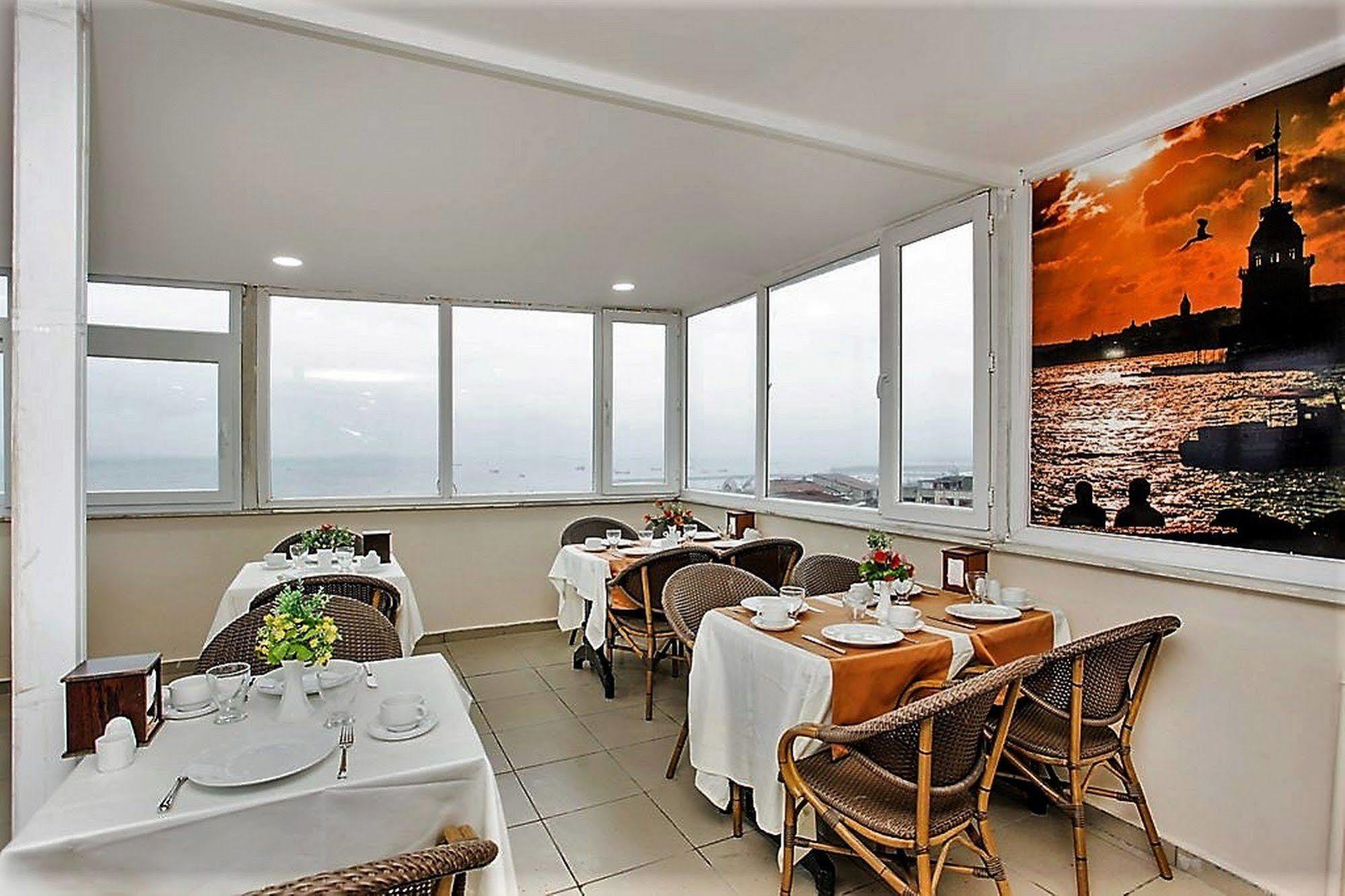 Casa Mia Hotel Истанбул Екстериор снимка
