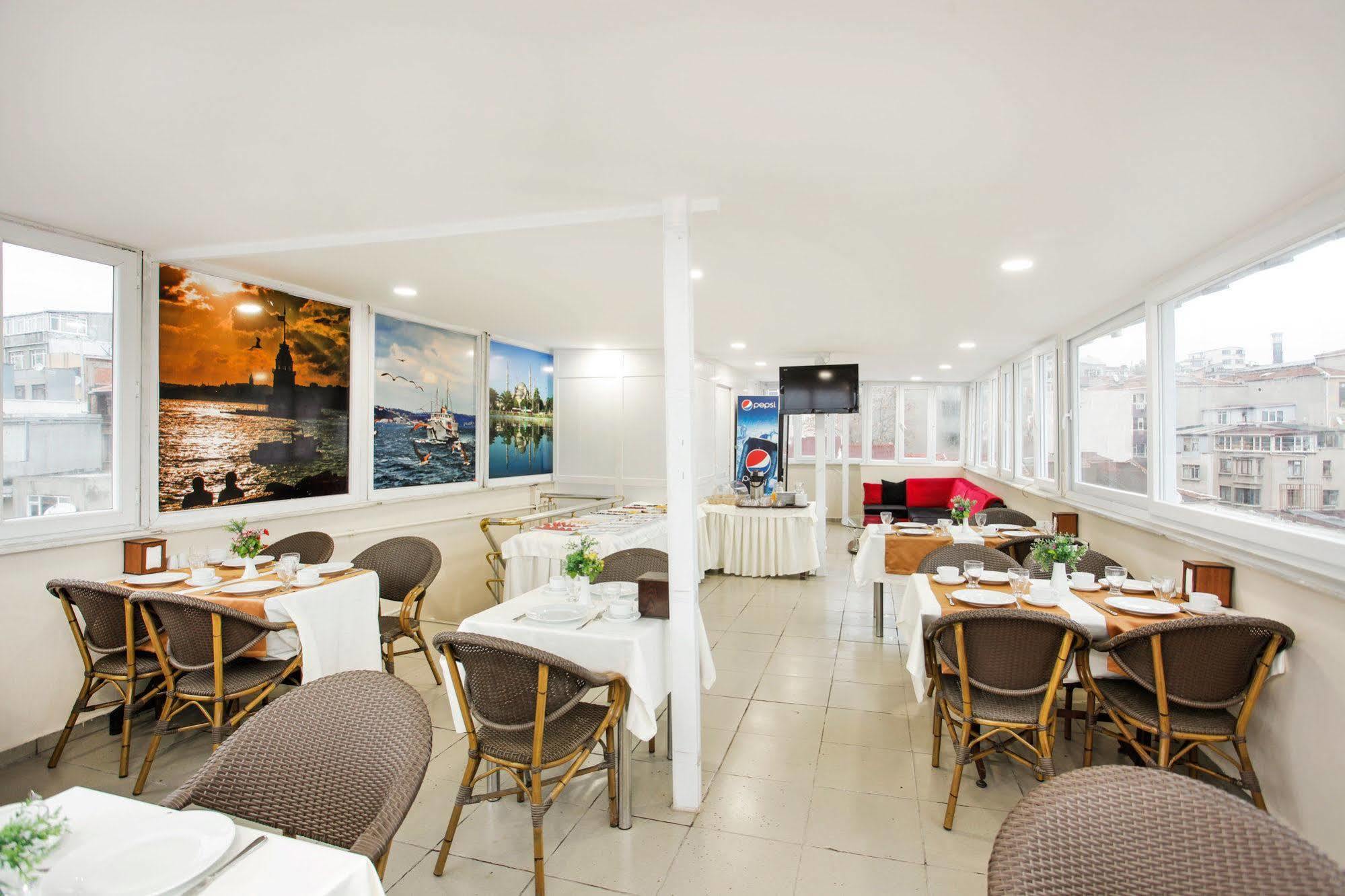Casa Mia Hotel Истанбул Екстериор снимка